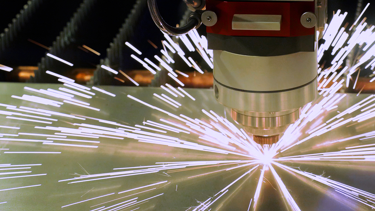 Laser cutting of metals with a Cutlite Penta fiber system