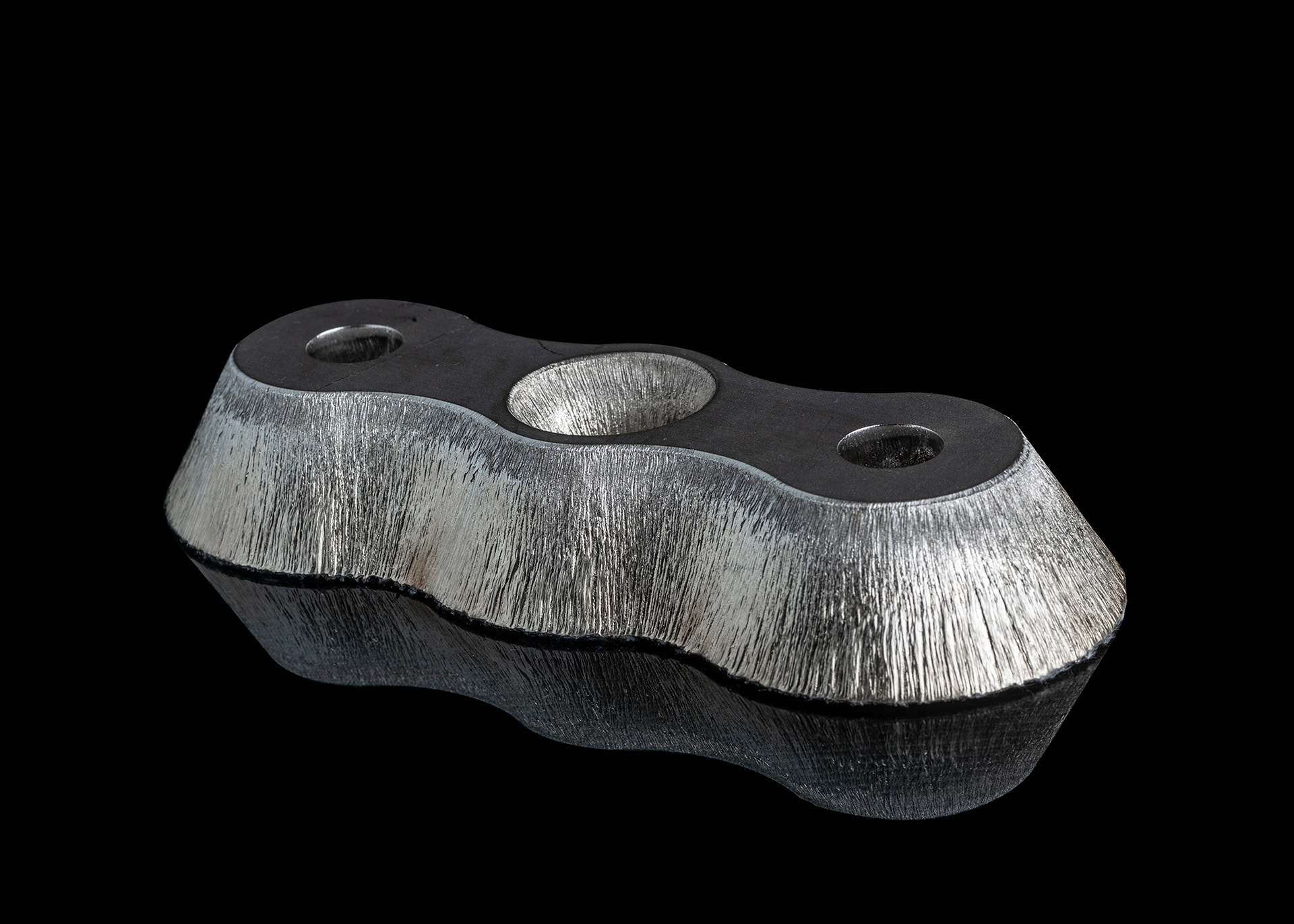 Uma amostra cortada em bevel com o cabeçote de corte Cutlite Penta